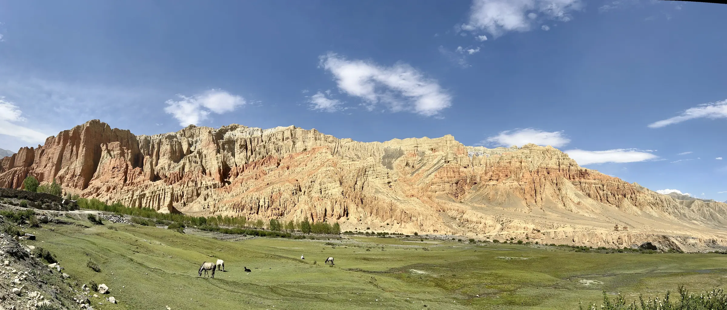 The red cliffs of Dhakmar, Upper Mustang